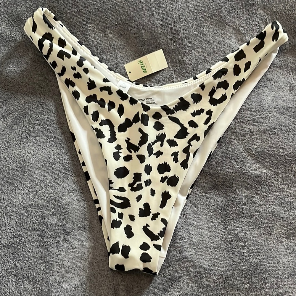 New with tags “aerie” Cheeky swim bottoms
